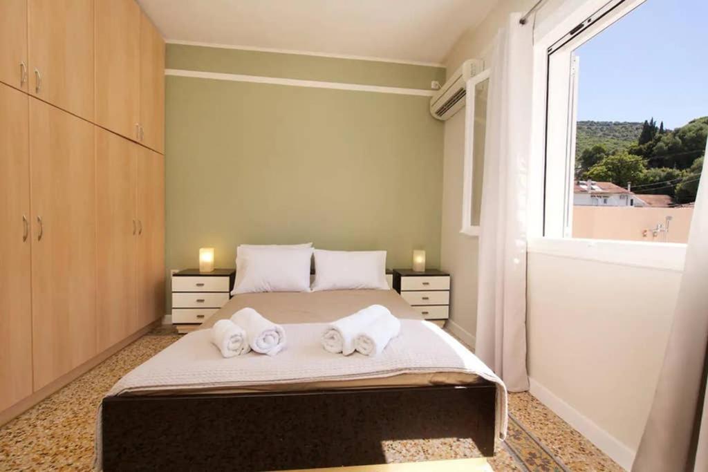 Casa Di Vito, 10M From Sami'S Main Square Apartment Ngoại thất bức ảnh